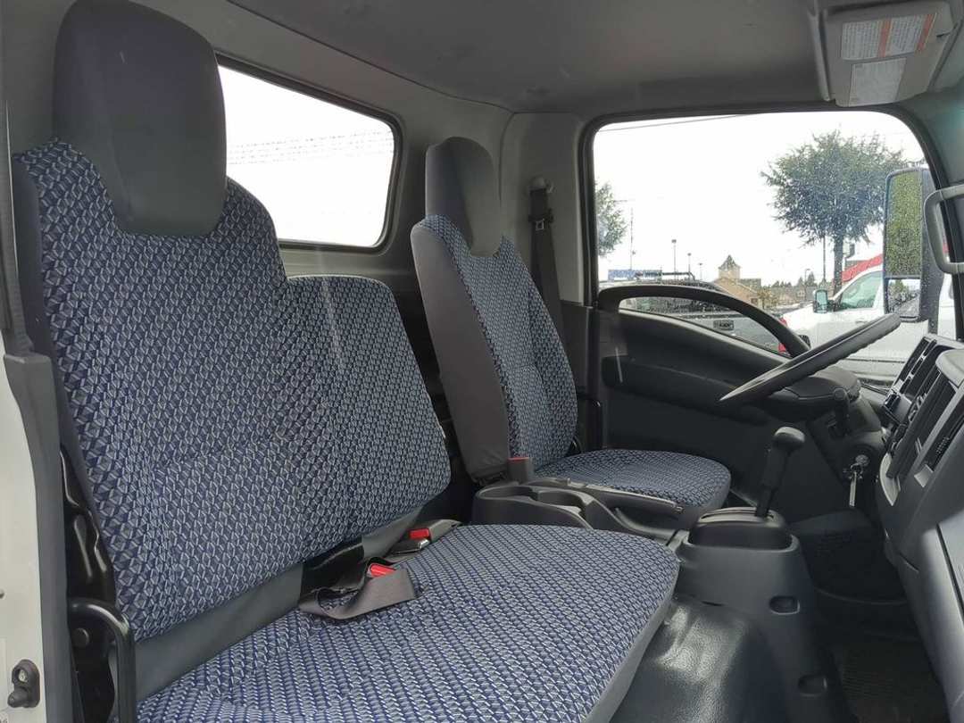 2024 Chevrolet 5500 Hd Lcf Dry Box - Image 19