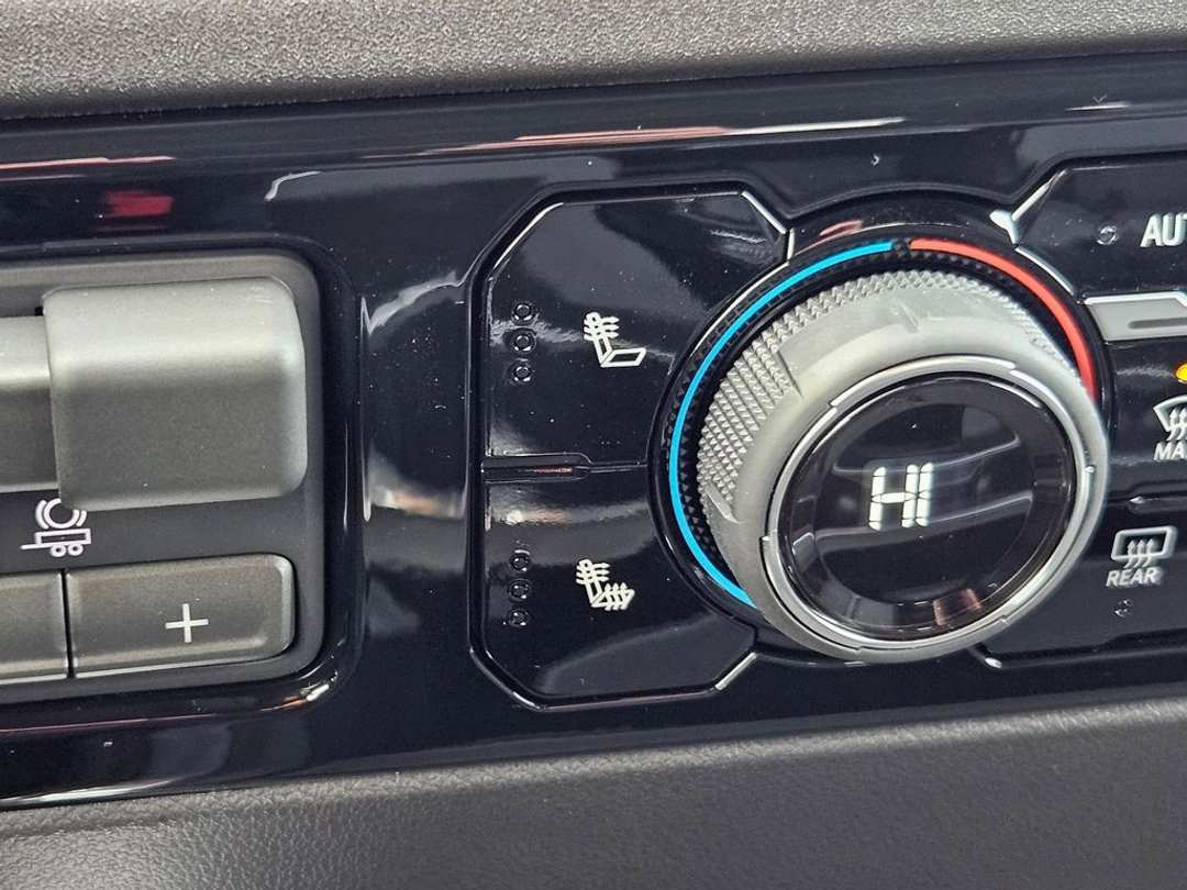 2026 Chevrolet Silverado 3500Hd LT - Image 25