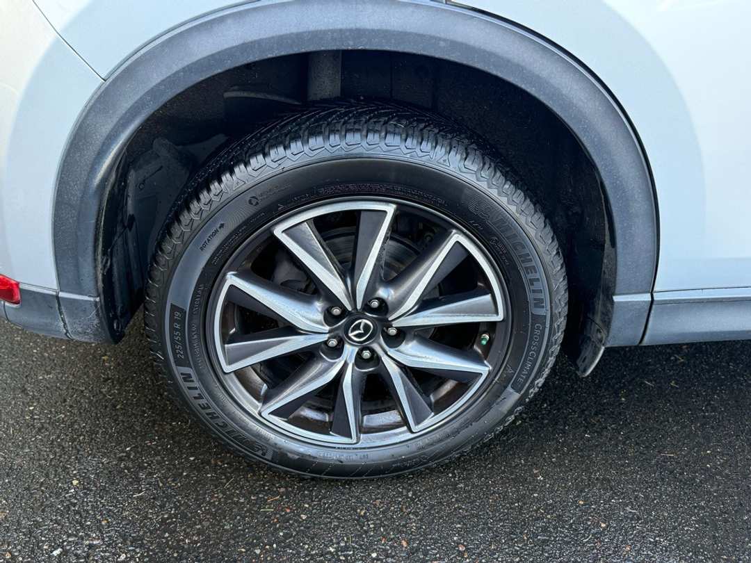 2018 MAZDA CX-5 Touring - Image 19