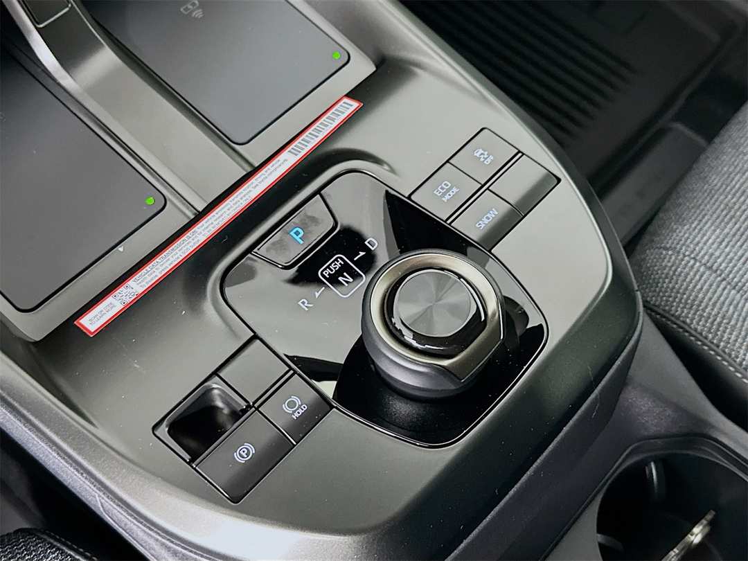 2026 Toyota Bz XLE Plus - Image 17