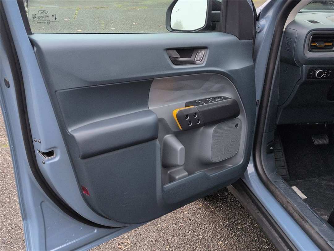 2026 Ford Maverick Tremor - Image 9