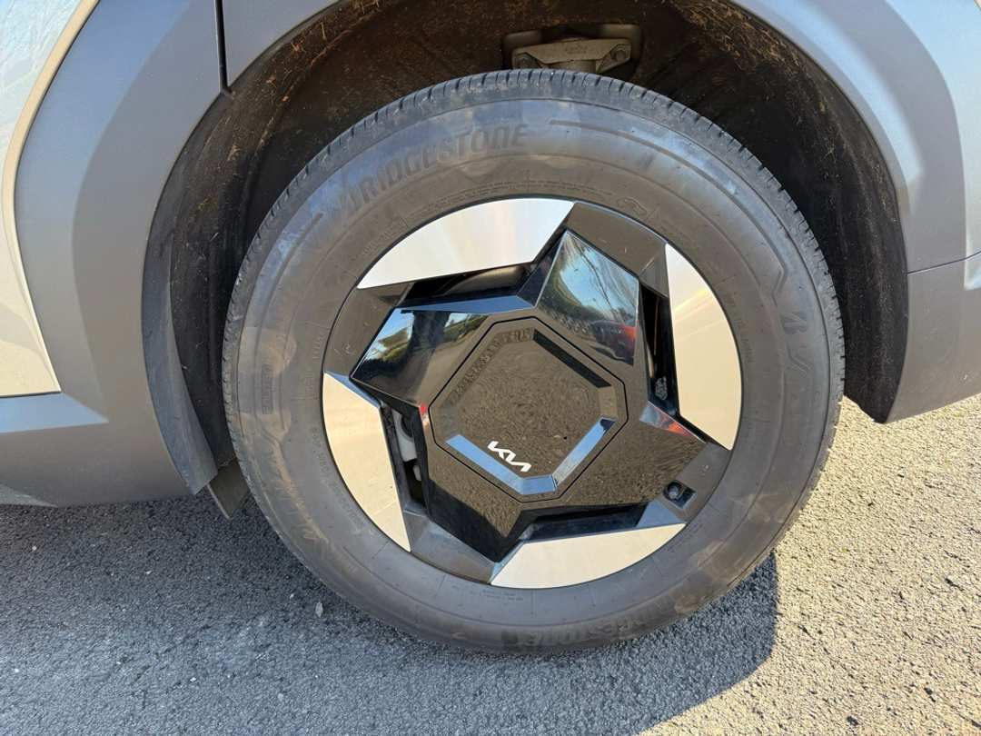 2024 Kia Ev9 Light Long Range - Image 28