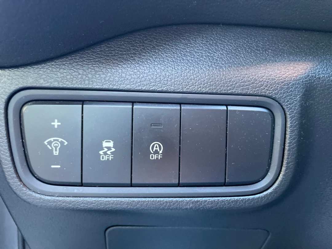 2024 Kia Soul LX - Image 11