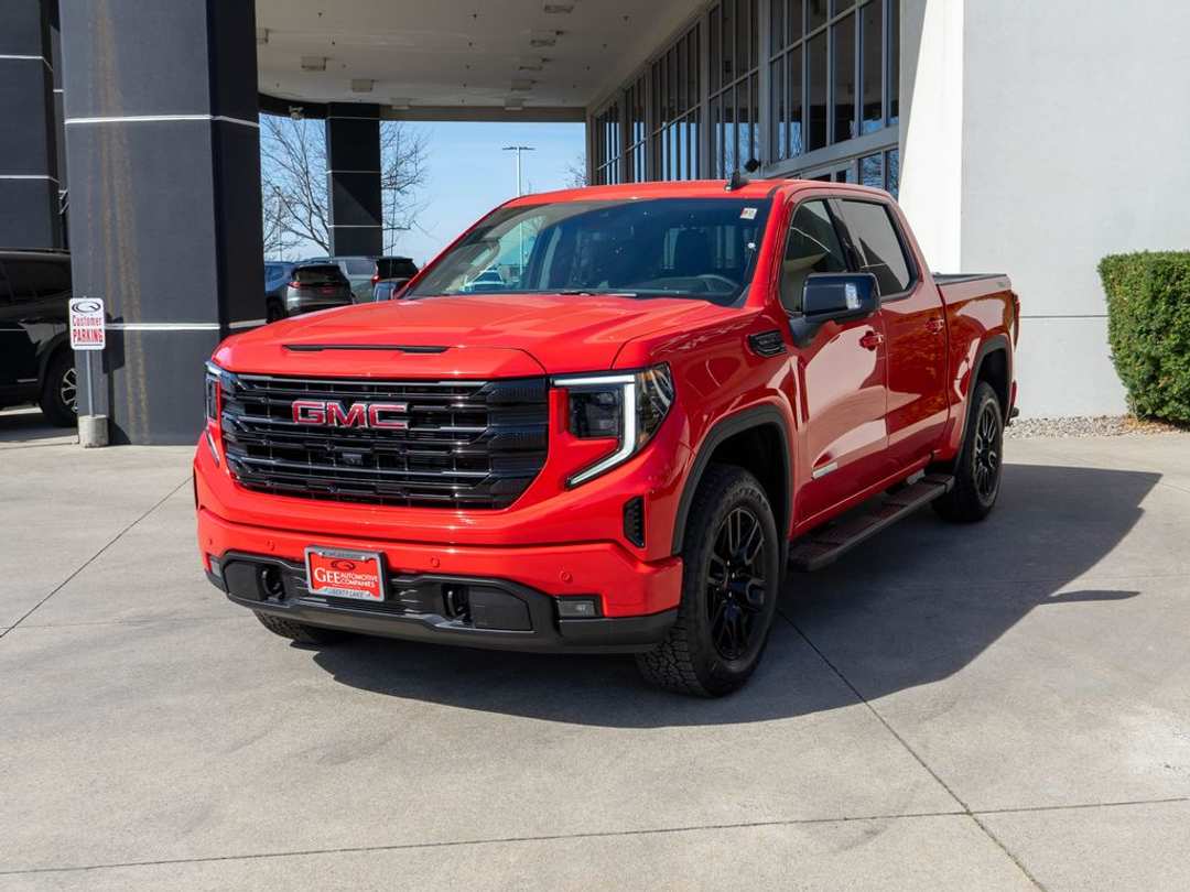 2026 GMC Sierra 1500 Elevation - Image 3