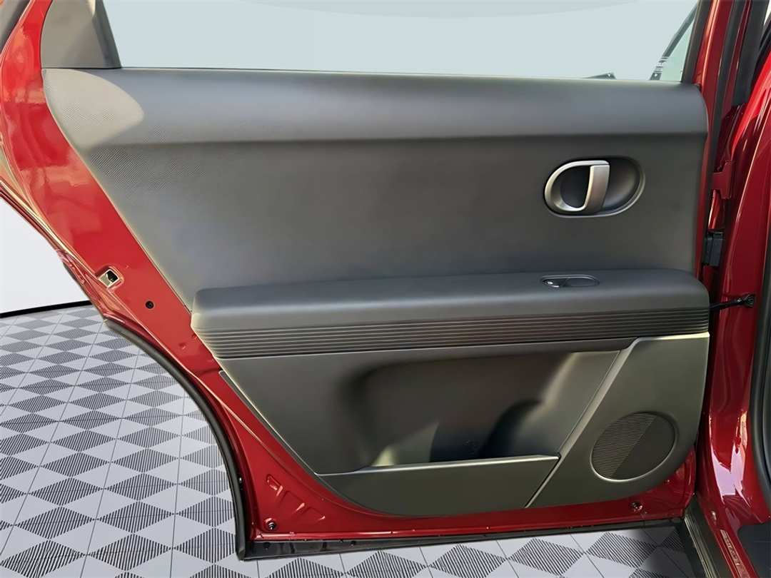 2026 Hyundai Ioniq 5 SEL - Image 28