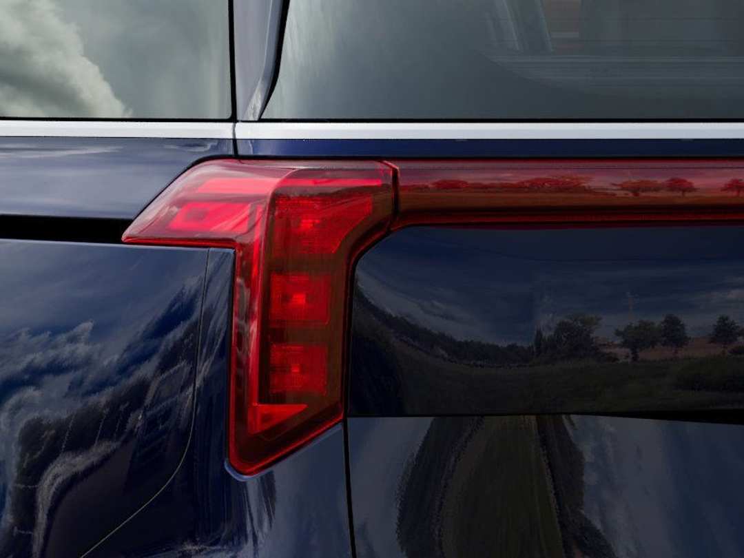 2026 Kia Carnival EX - Image 11