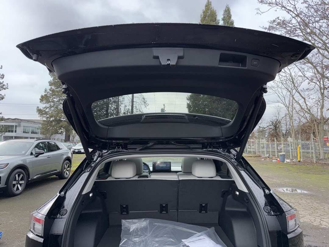 2025 Honda Prologue Touring - Image 11