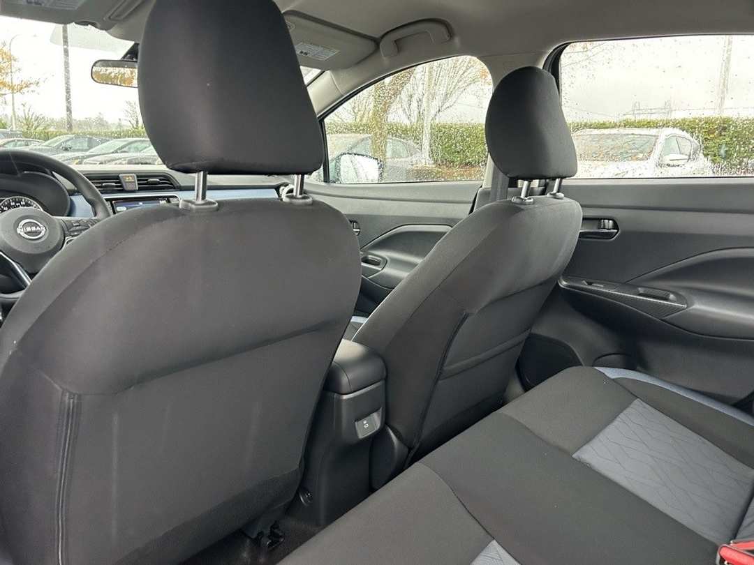 2025 Nissan Versa 1.6 SV - Image 21