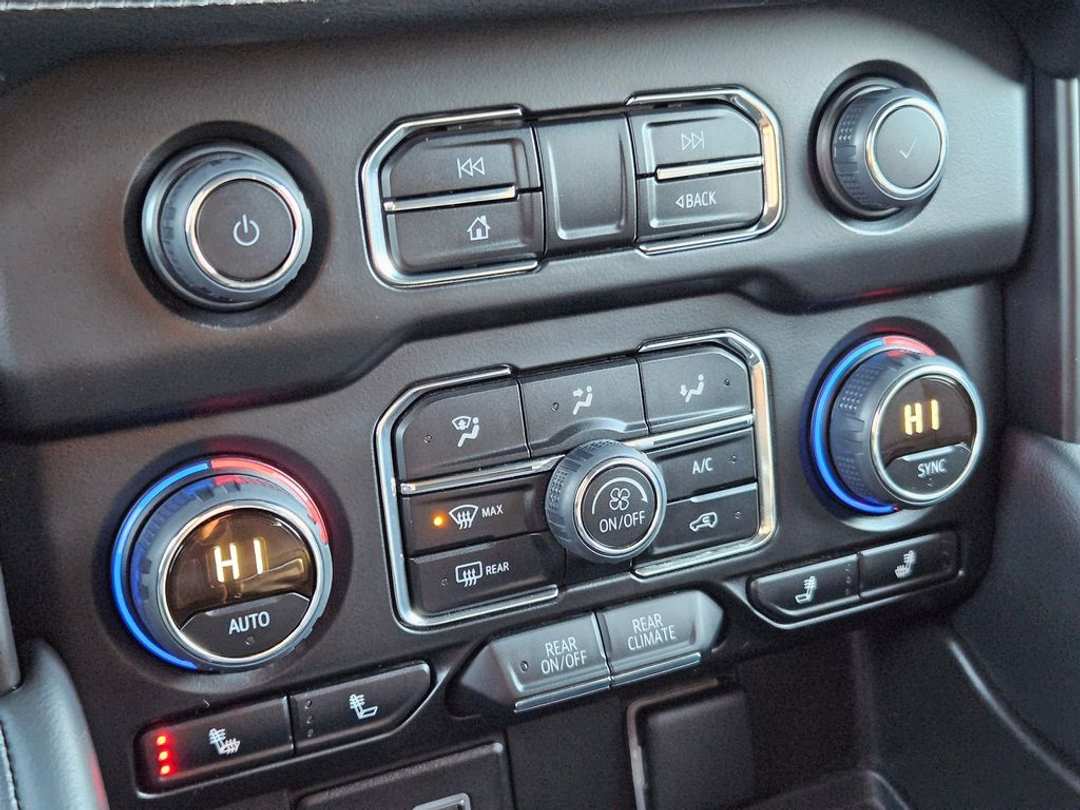 2024 Chevrolet Tahoe LT - Image 24