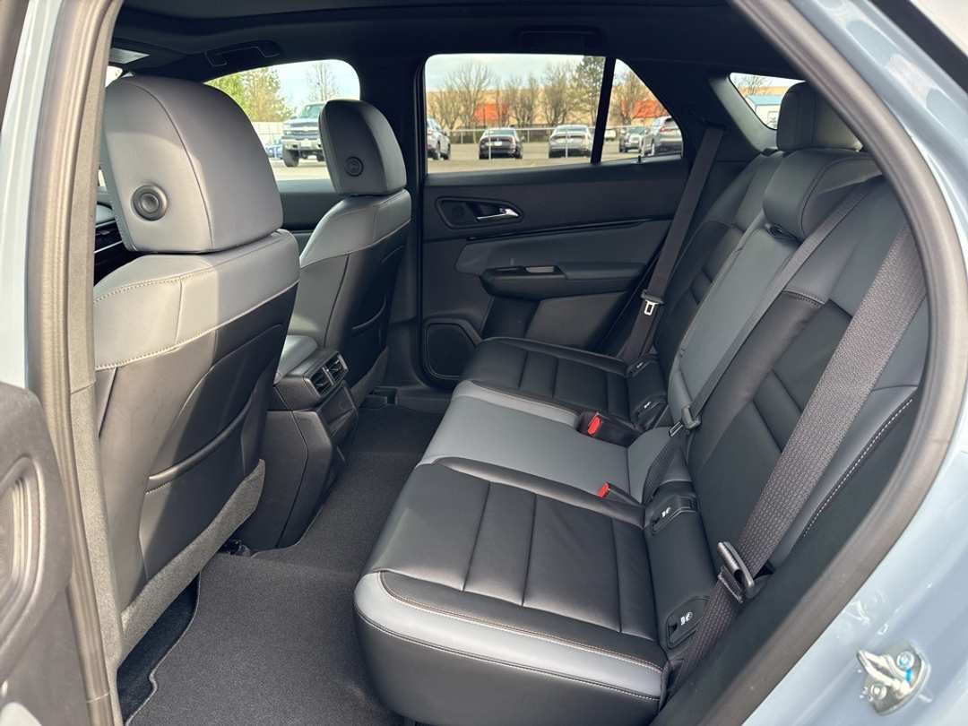 2026 Honda Prologue Touring - Image 13