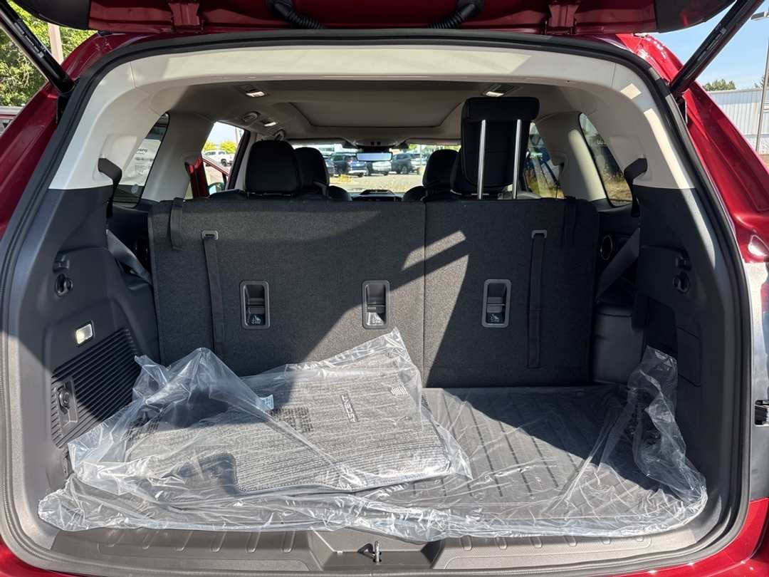 2025 Subaru Ascent Onyx Edition Touring - Image 26