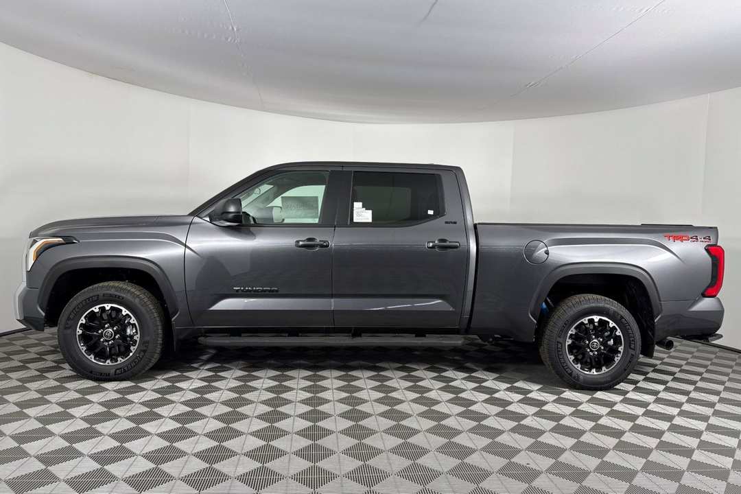 2024 Toyota Tundra SR5 - Image 7