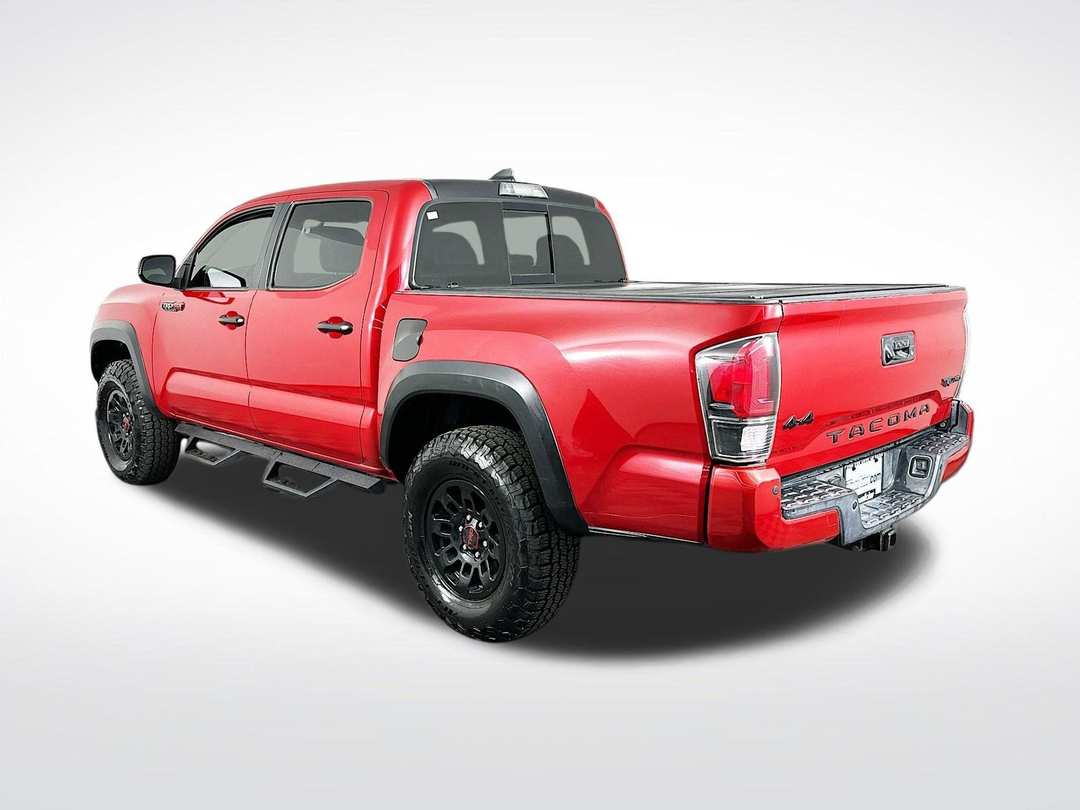 2017 Toyota Tacoma TRD Pro - Image 6