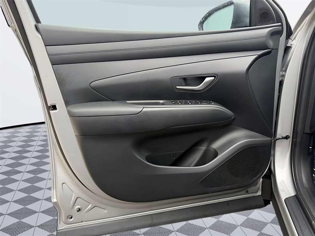 2026 Hyundai Tucson SEL - Image 11