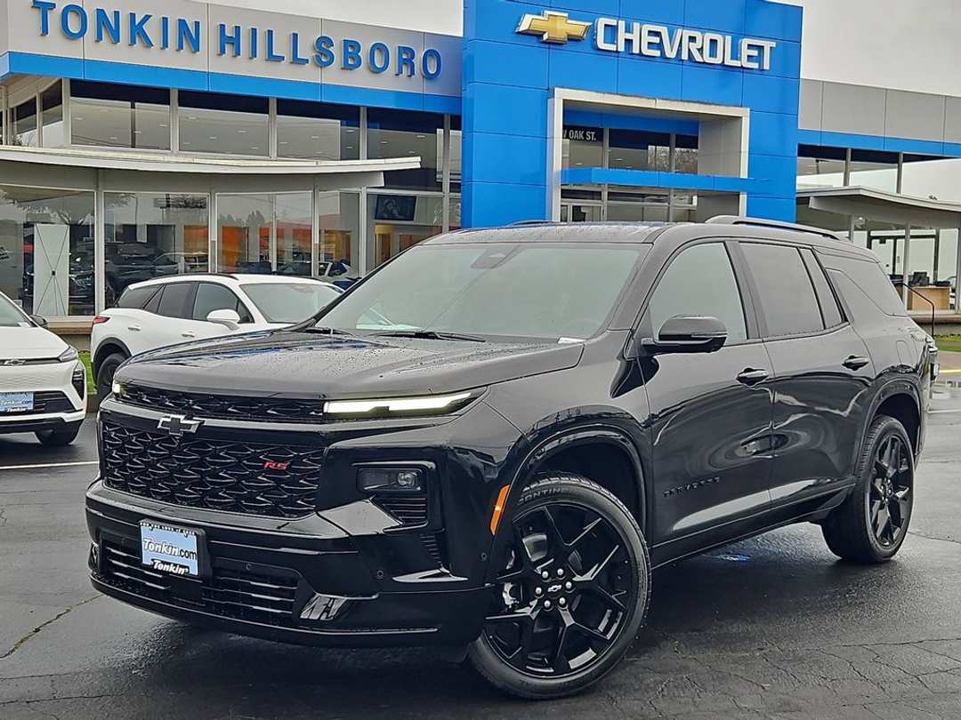 2026 Chevrolet Traverse RS - Image 2