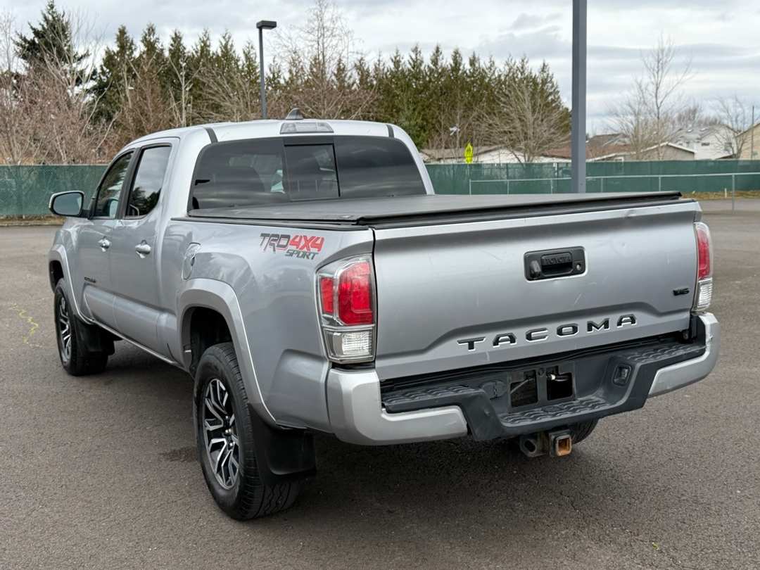 2020 Toyota Tacoma TRD Sport - Image 6