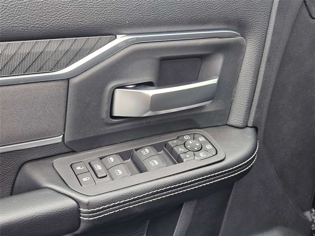 2026 Ram 2500 Big Horn - Image 11