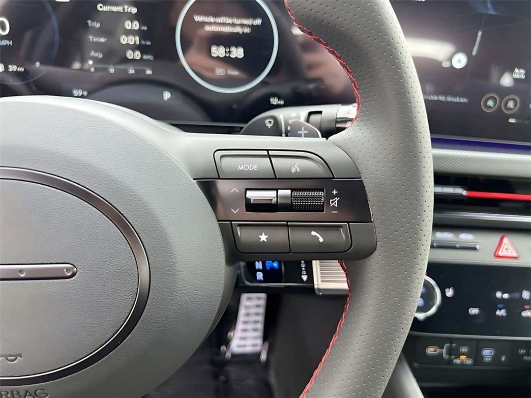 2025 Hyundai Sonata N Line - Image 17