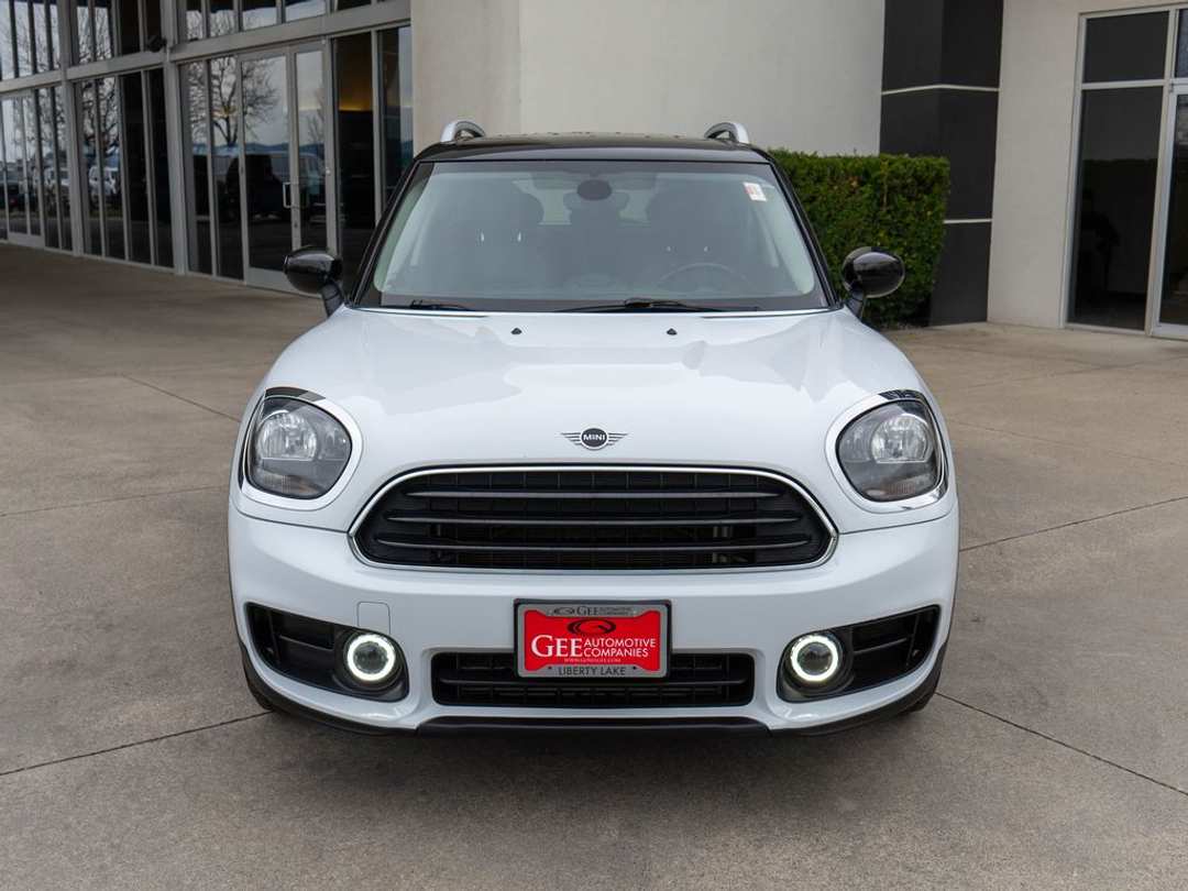 2020 MINI Cooper Countryman - Image 2