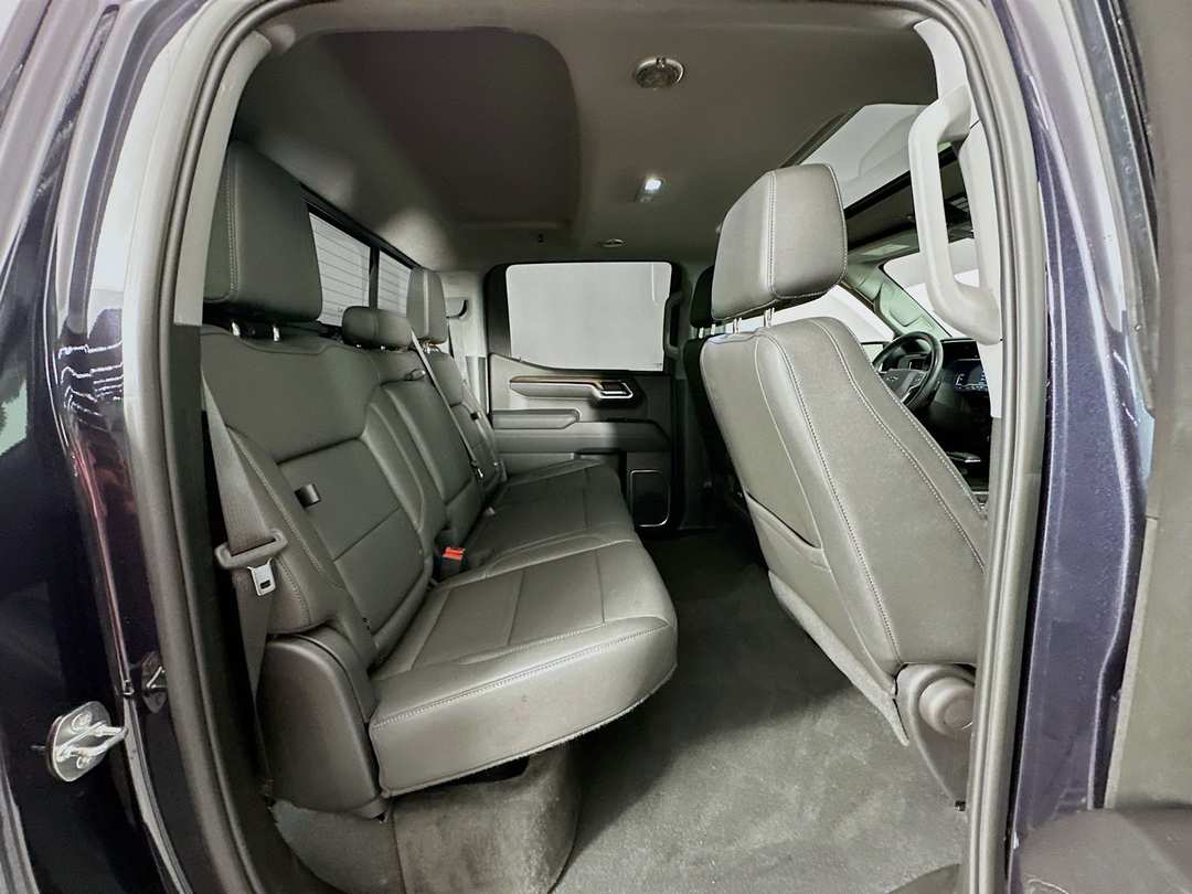 2022 Chevrolet Silverado 1500 LT Trail Boss - Image 30