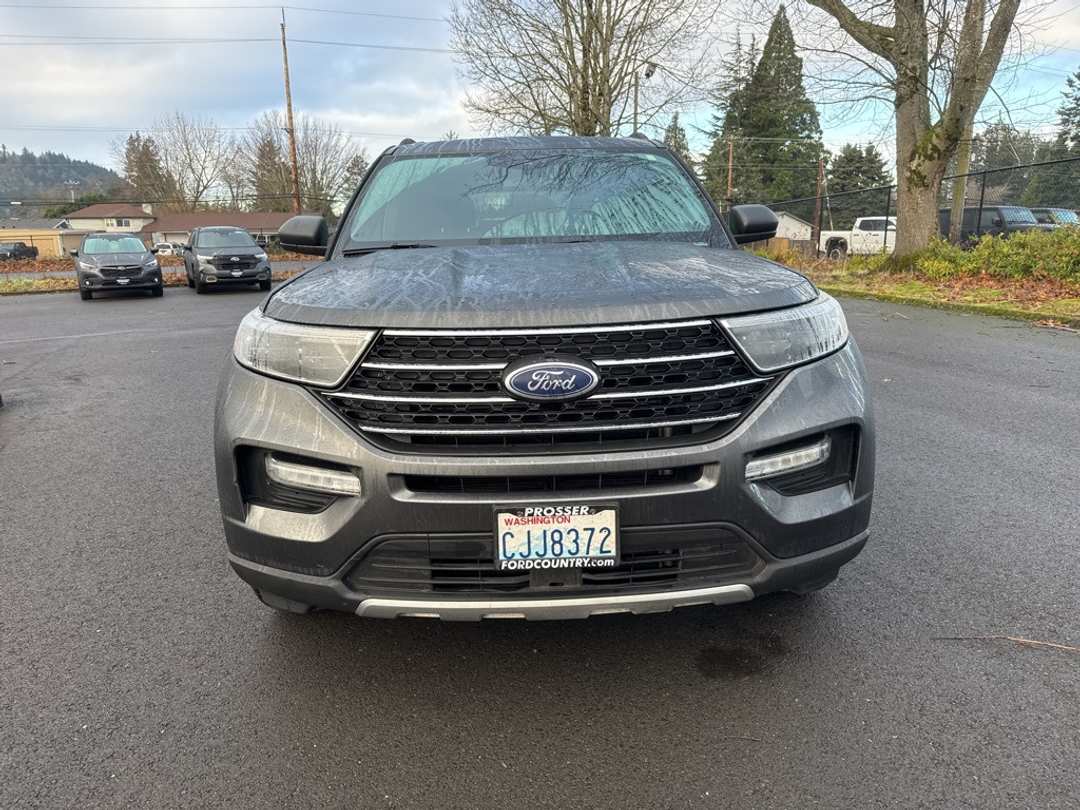 2020 Ford Explorer XLT - Image 2