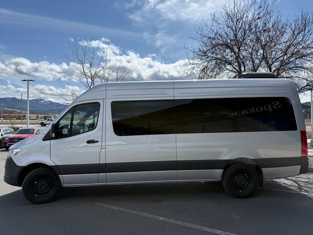 2024 Mercedes-Benz Sprinter 2500 Passenger 170 WB - Image 3