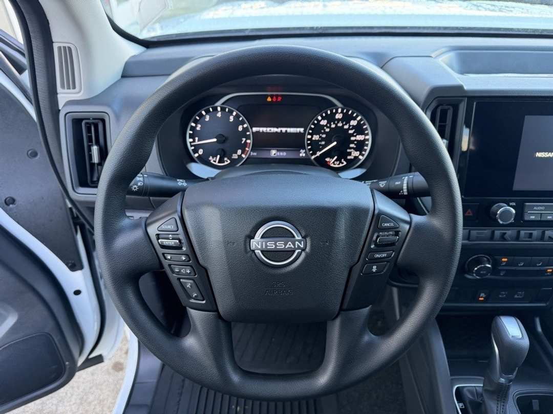 2026 Nissan Frontier S - Image 18