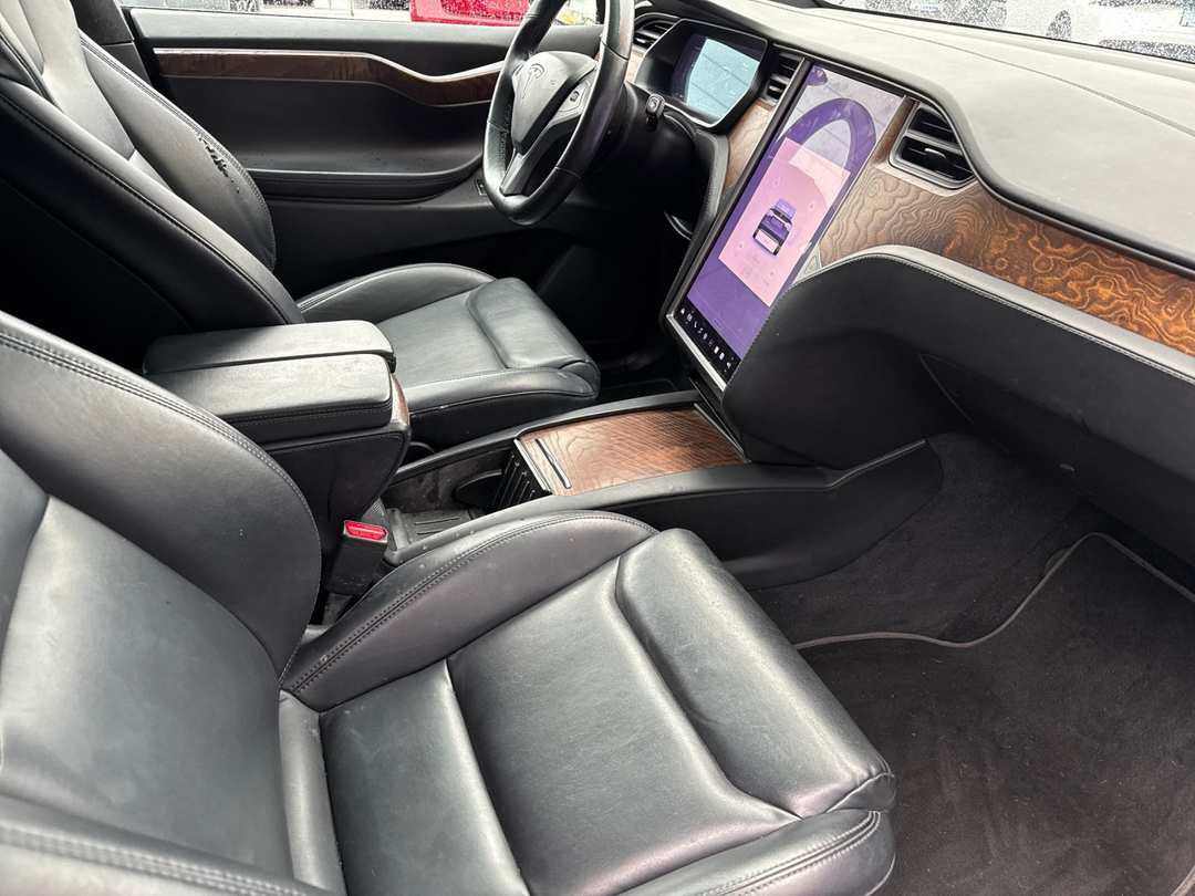 2020 Tesla Model X Long Range - Image 15