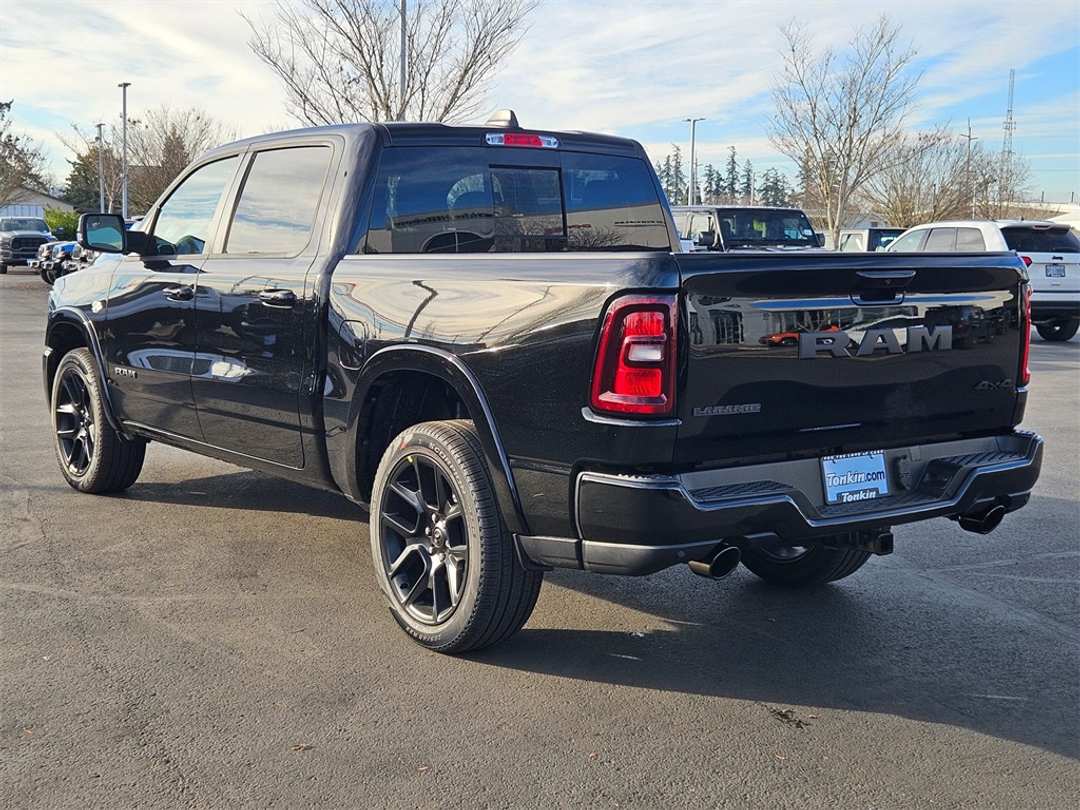 2026 Ram 1500 Laramie - Image 4