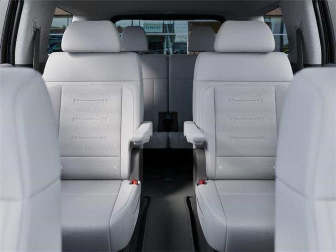 2026 Hyundai Santa Fe Calligraphy - Image 12