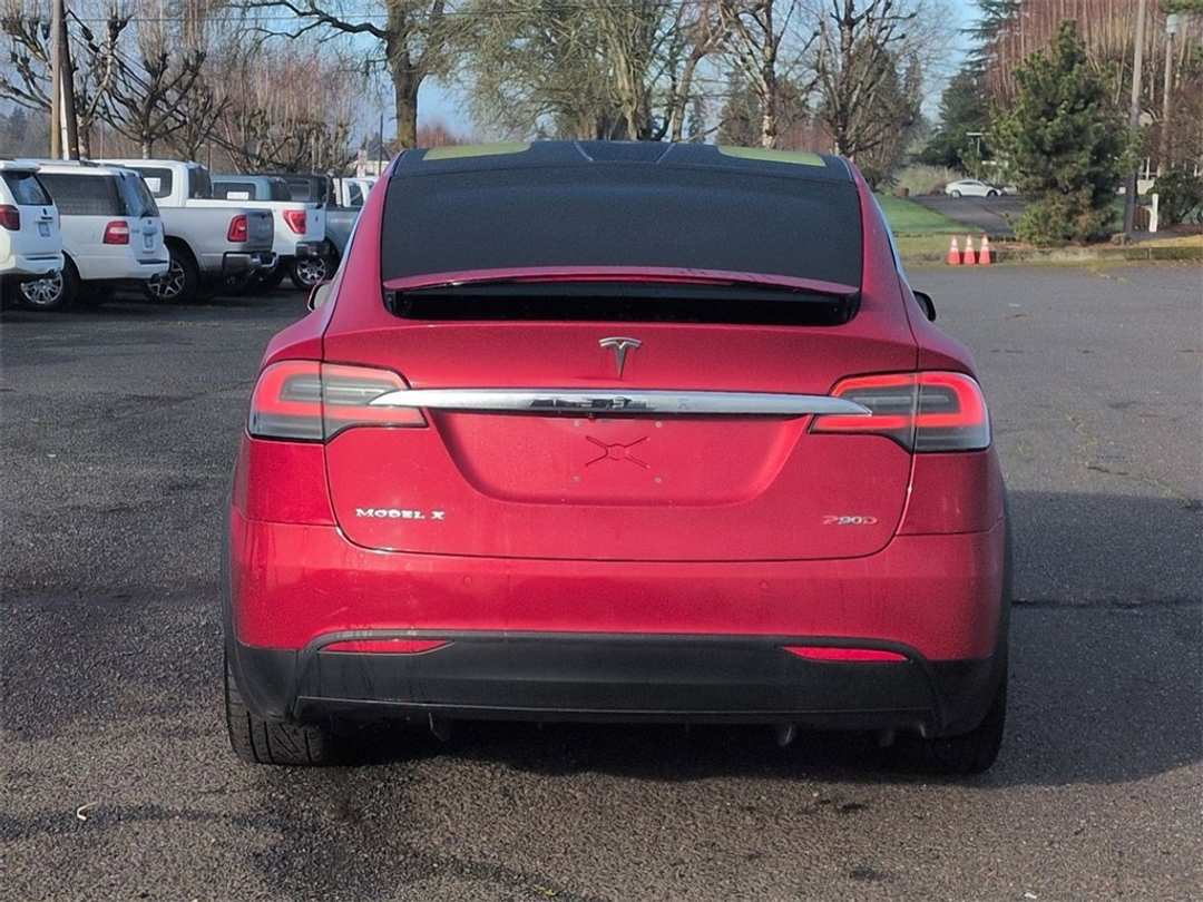 2016 Tesla Model X 90D - Image 4