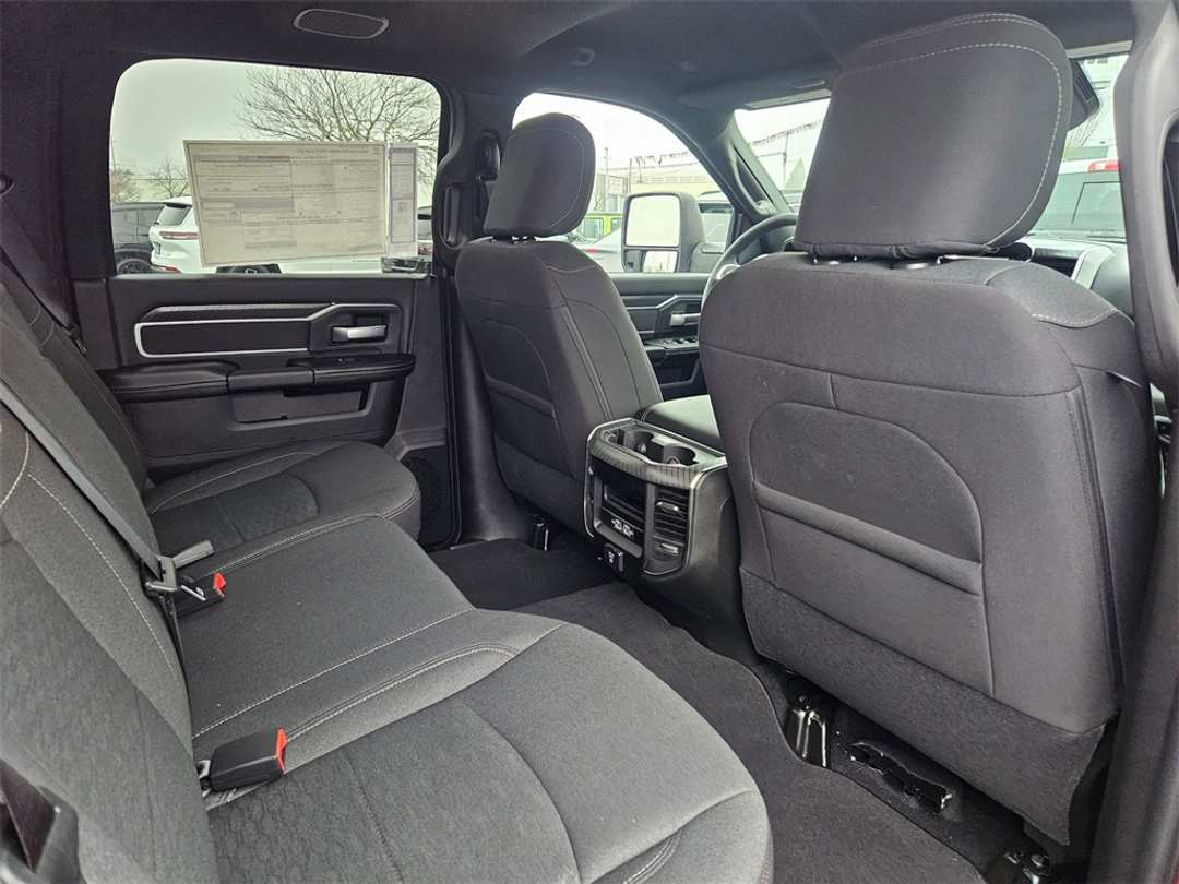 2026 Ram 2500 Big Horn - Image 34