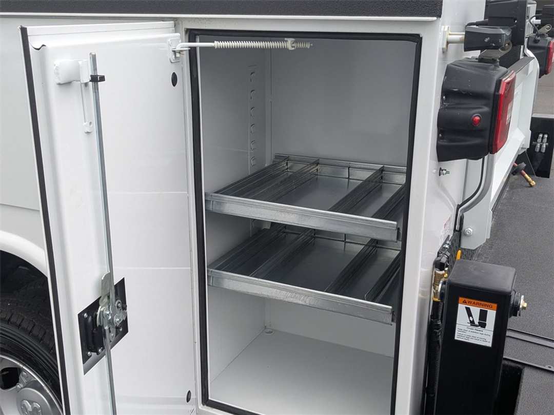 2024 Ram 5500Hd Tradesman - Image 11