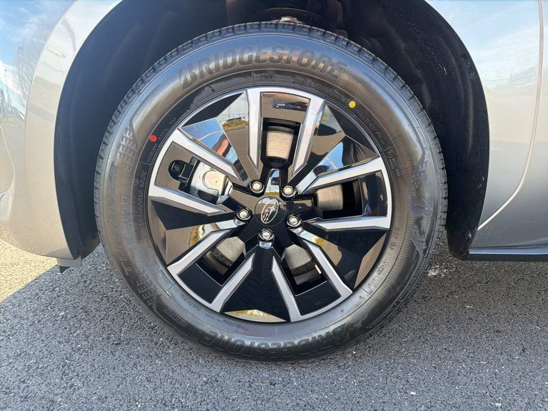 2026 Subaru Solterra Premium - Image 9