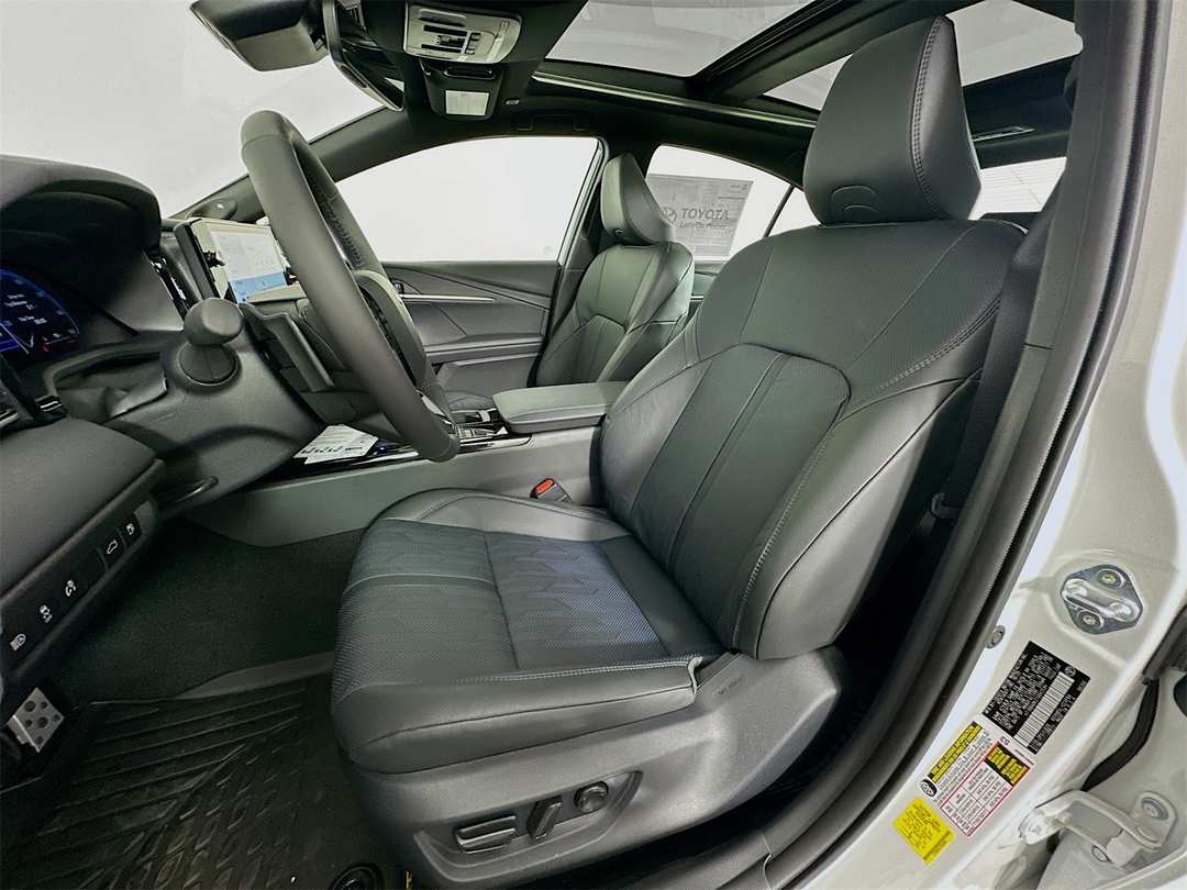 2026 Toyota Camry XSE - Image 22