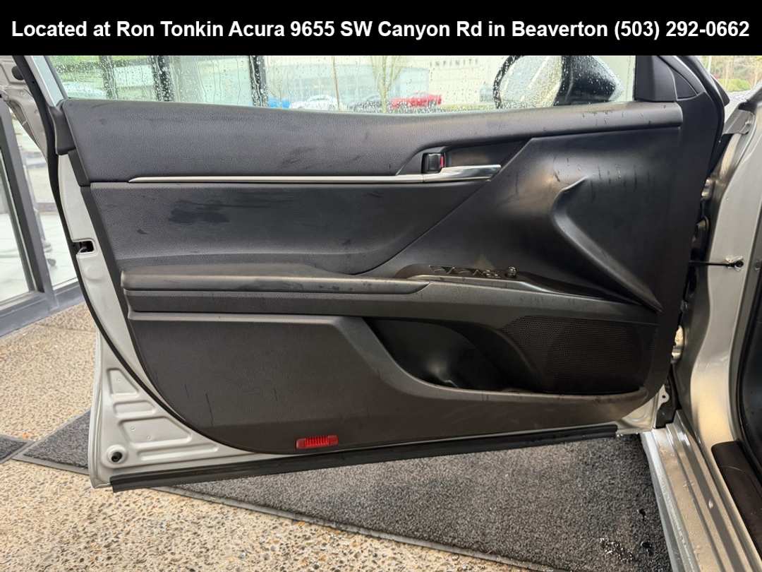 2024 Toyota Camry SE - Image 11