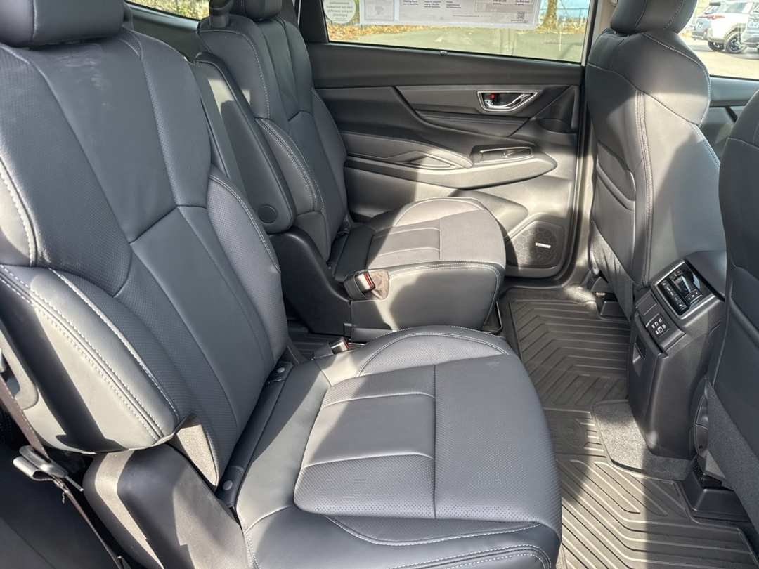 2026 Subaru Ascent Limited - Image 24