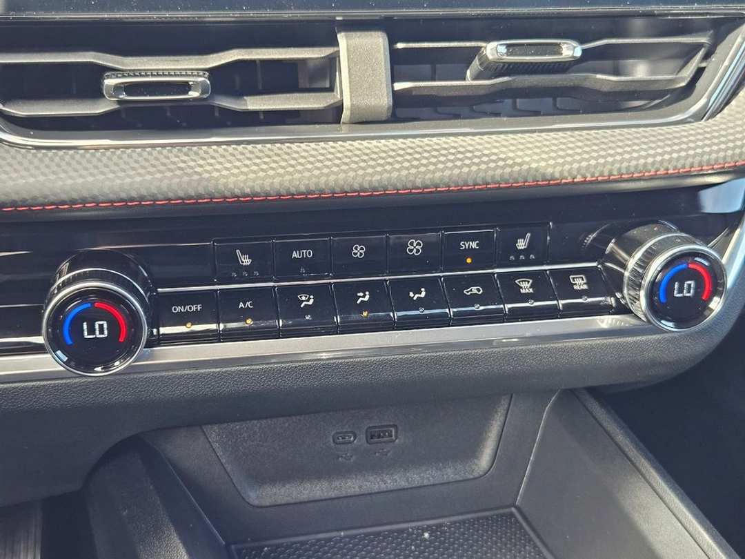 2026 Chevrolet Equinox RS - Image 23