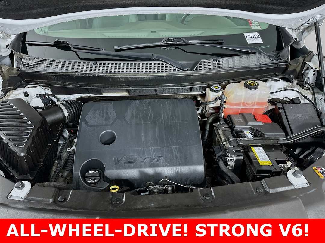 2021 Chevrolet Traverse LT - Image 32