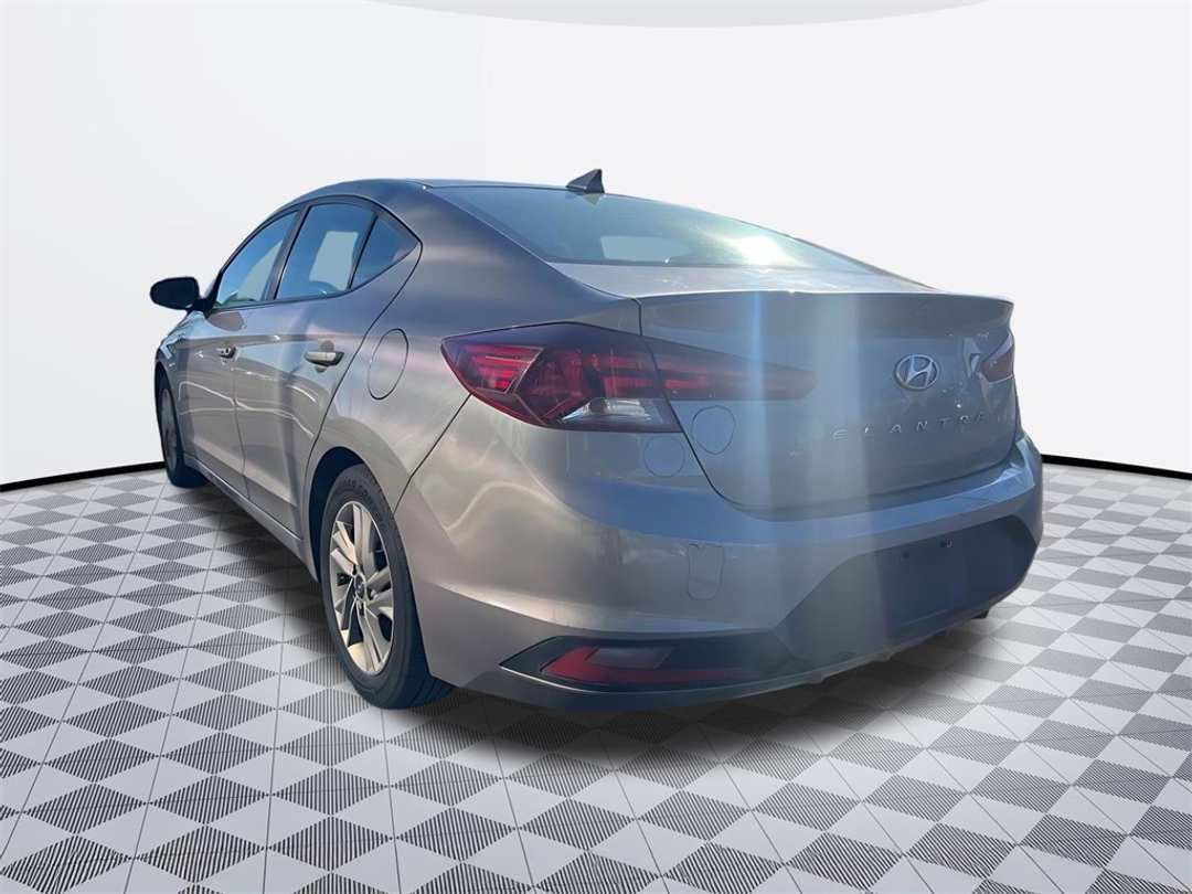 2020 Hyundai Elantra Value Edition - Image 5