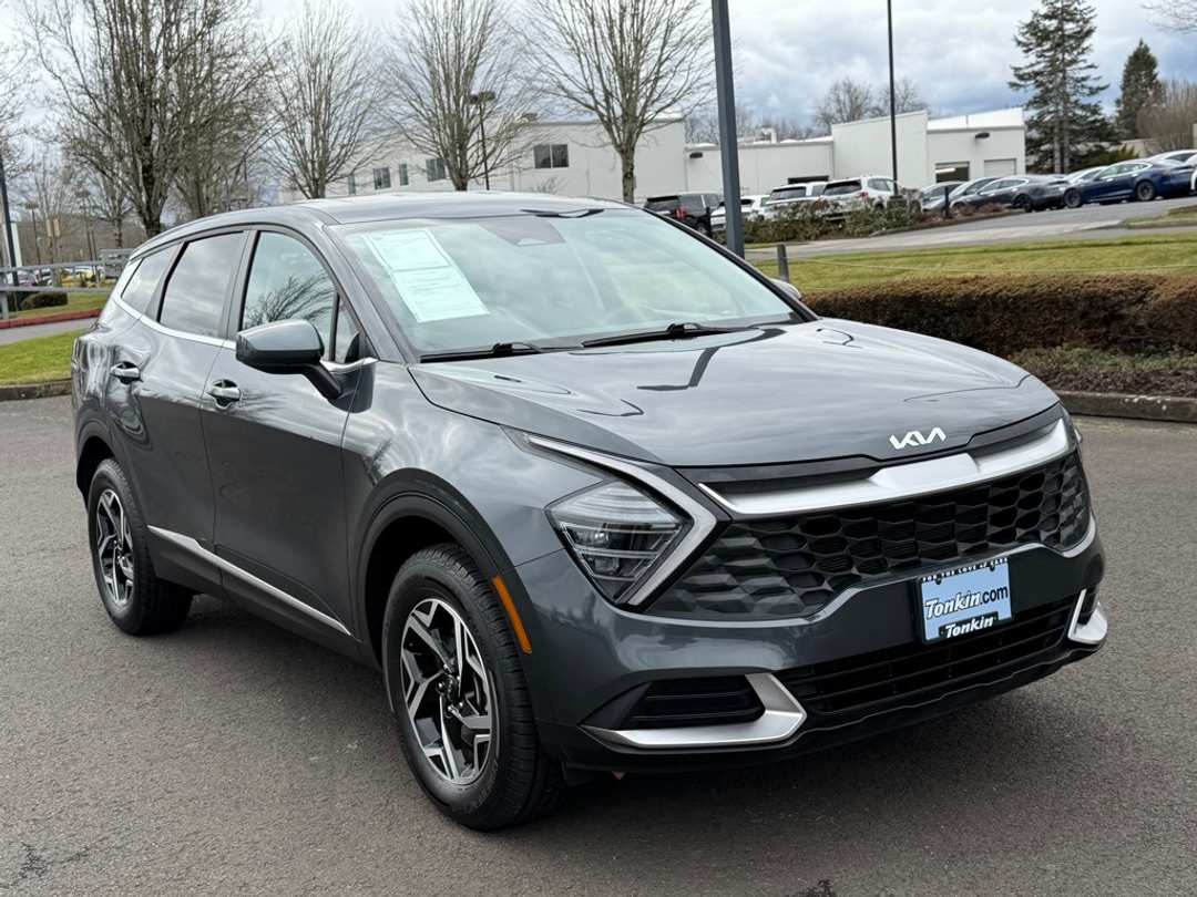 2024 Kia Sportage LX - Image 2