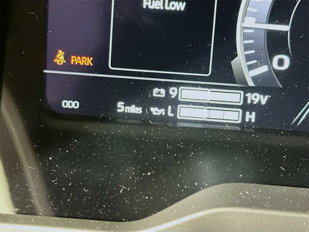 2026 Toyota Tundra Limited - Image 12