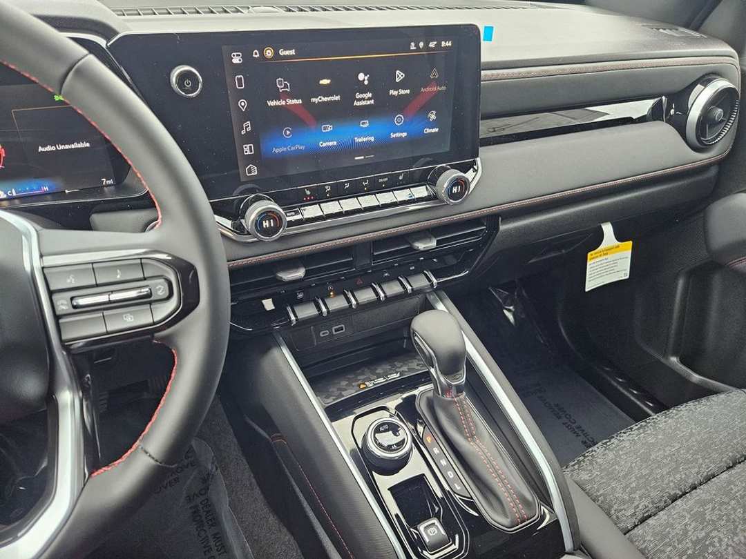 2026 Chevrolet Colorado Z71 - Image 19