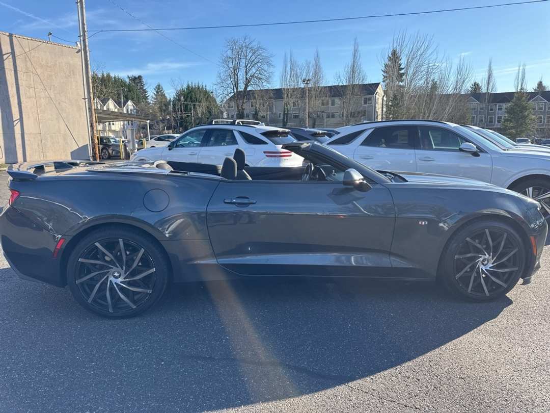 2016 Chevrolet Camaro 1LT - Image 17