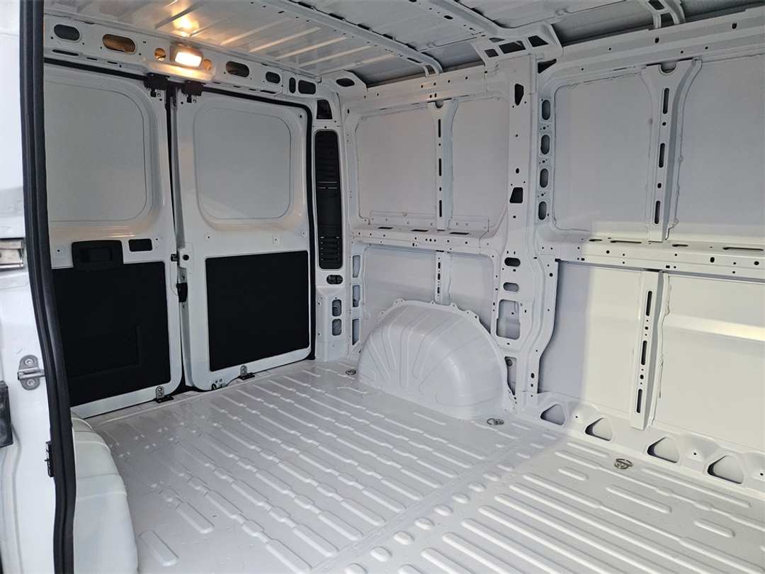 2026 Ram Promaster 1500 Low Roof - Image 34