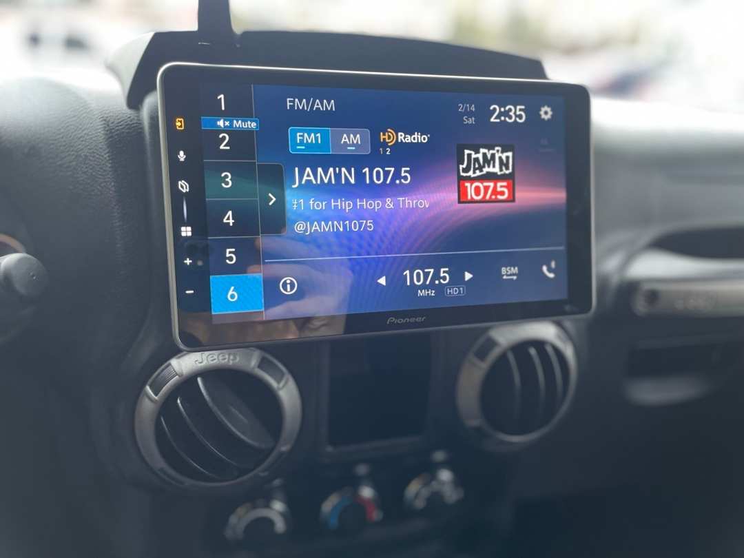 2015 Jeep Wrangler Unlimited Sport - Image 15