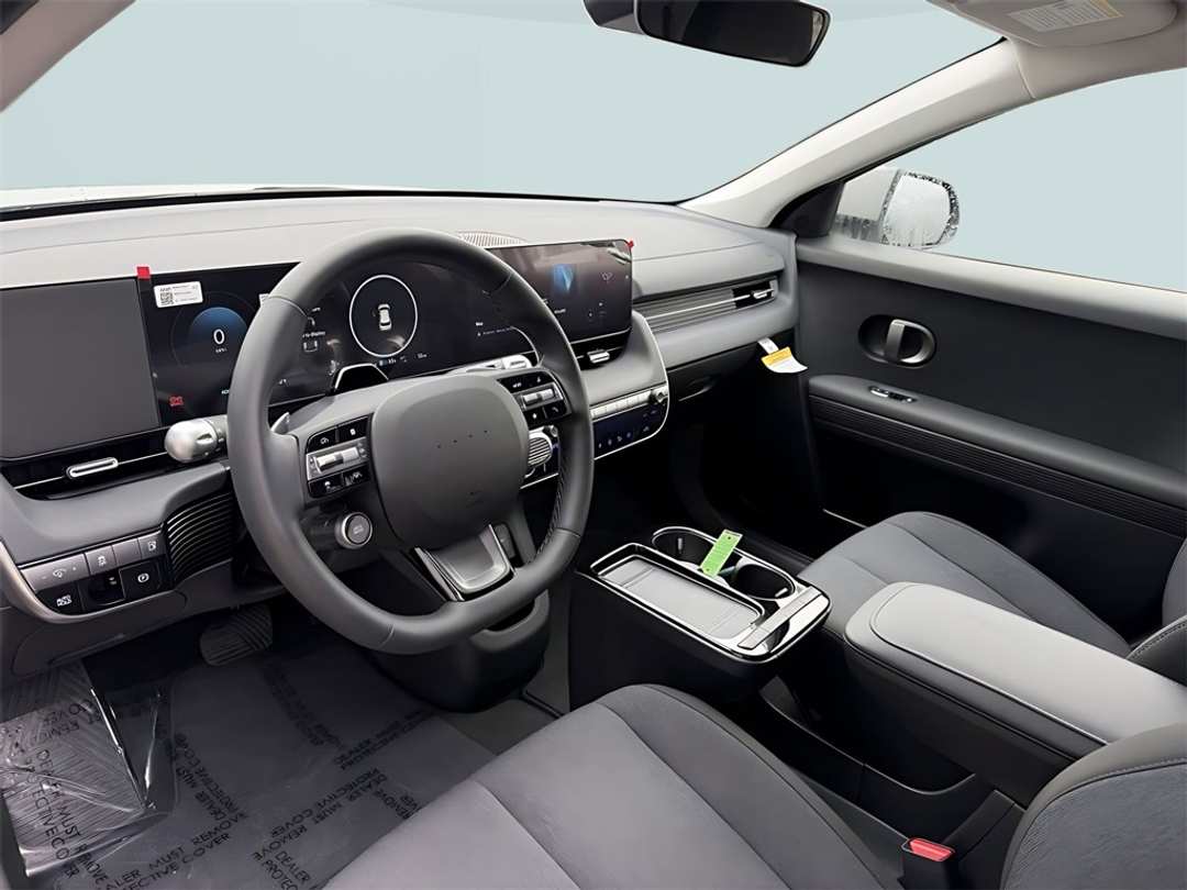 2026 Hyundai Ioniq 5 SE - Image 15