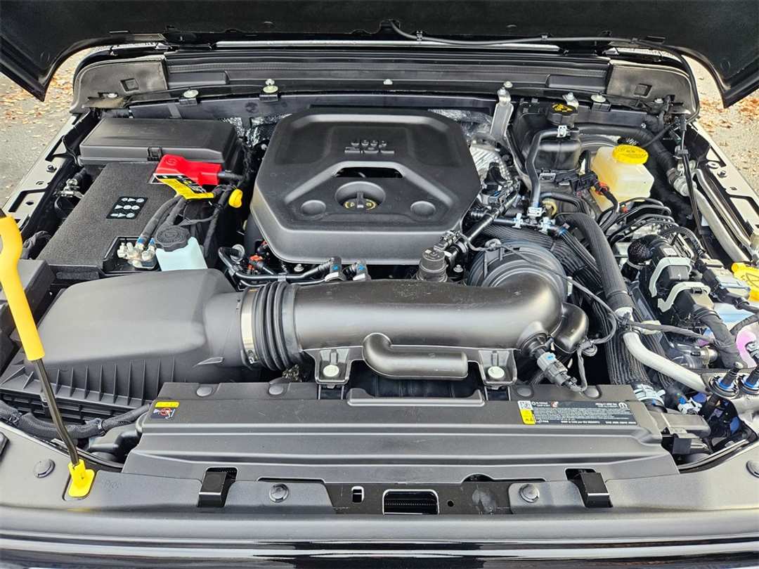 2026 Jeep Wrangler Sport - Image 36