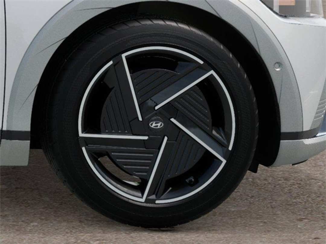2026 Hyundai Ioniq 5 Limited - Image 8