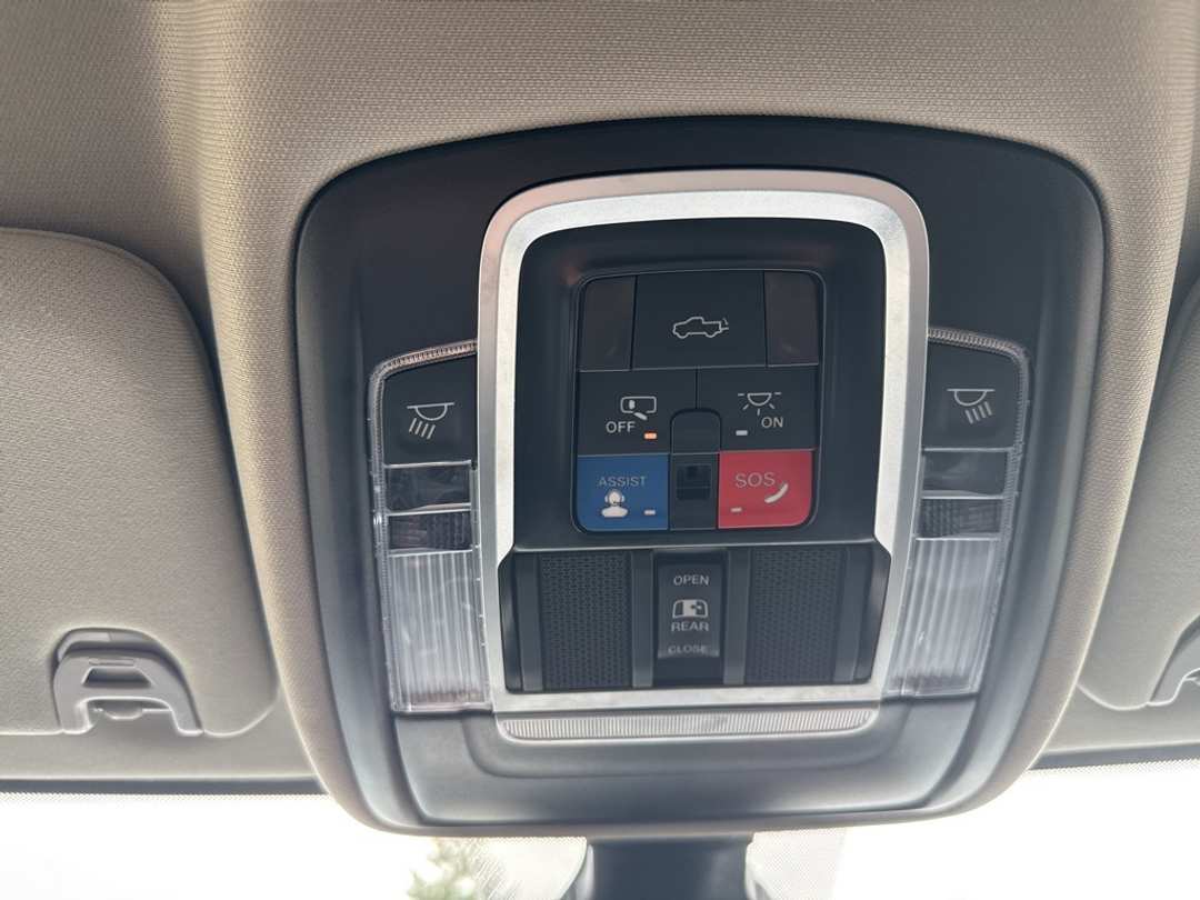 2024 Ram 3500 Laramie - Image 21